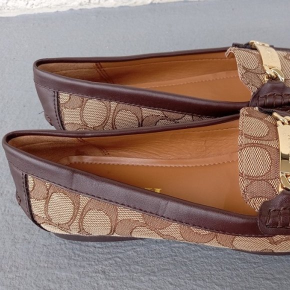 Coach OLIVE Loafer/Moccasin Signature C/Leather UNWORN! ZERO WEAR Sz 6 - Picture 2 of 12
